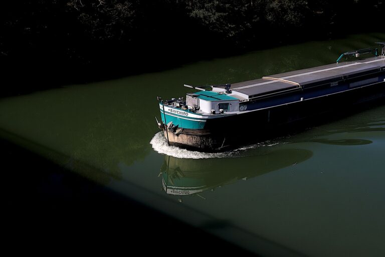 Menace économique pour les céréaliers Français, privés de navigation sur la Seine pendant les JO 2024