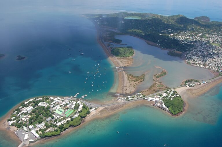 Mayotte : pourquoi le ministre de l’Intérieur veut supprimer le droit du sol ?